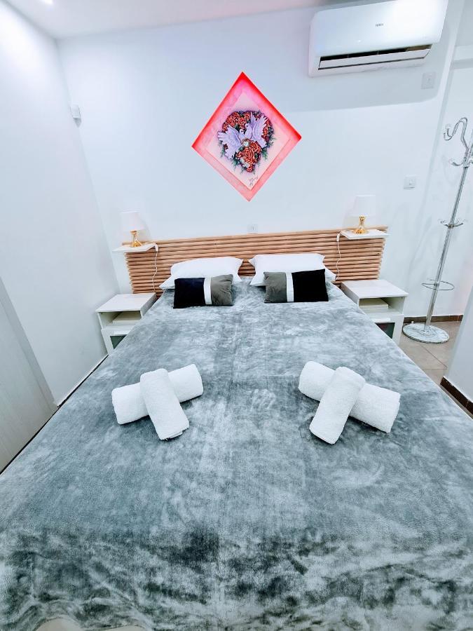 Hidden Lights Deluxe Apartment Agia Napa Exterior foto