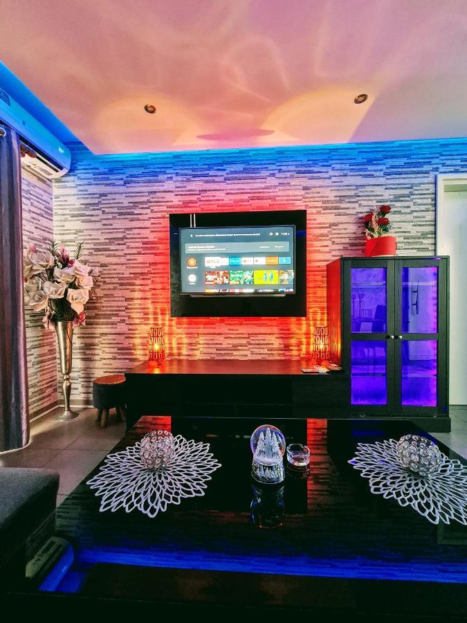 Hidden Lights Deluxe Apartment Agia Napa Exterior foto
