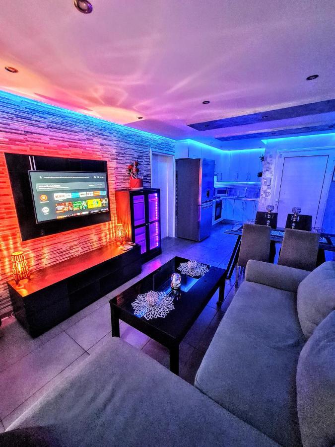 Hidden Lights Deluxe Apartment Agia Napa Exterior foto